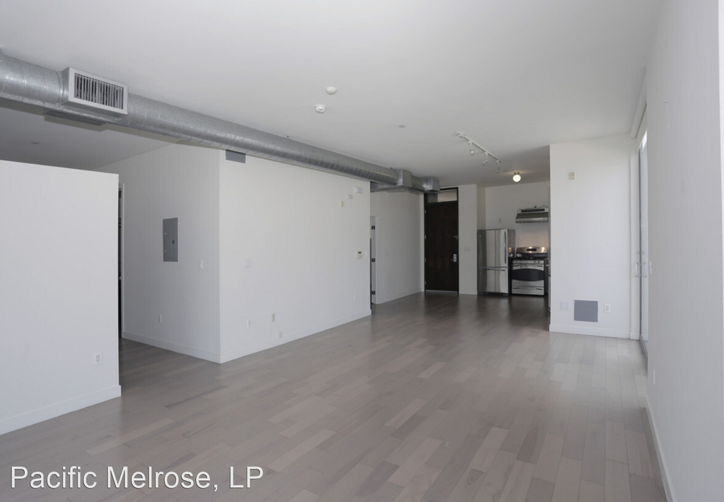 5700 Melrose Avenue - Photo 8