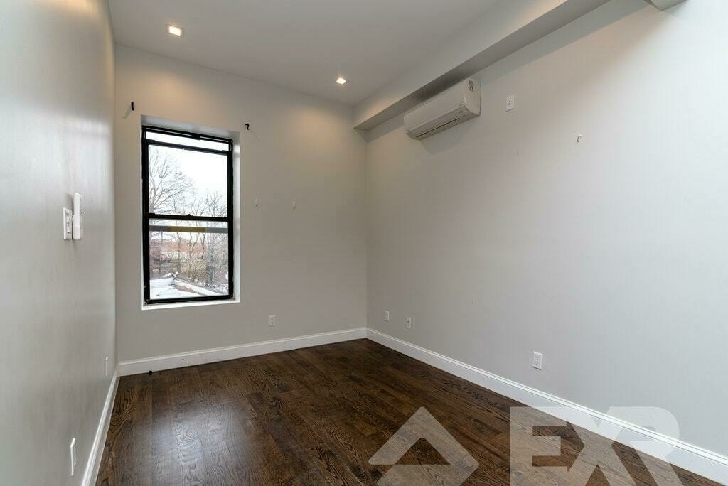 60-80 Myrtle Avenue - Photo 3