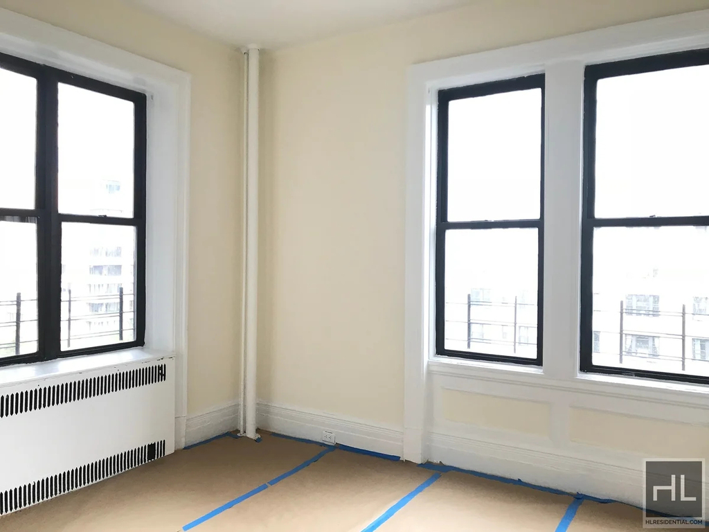 220 West 98th Street - Photo 3