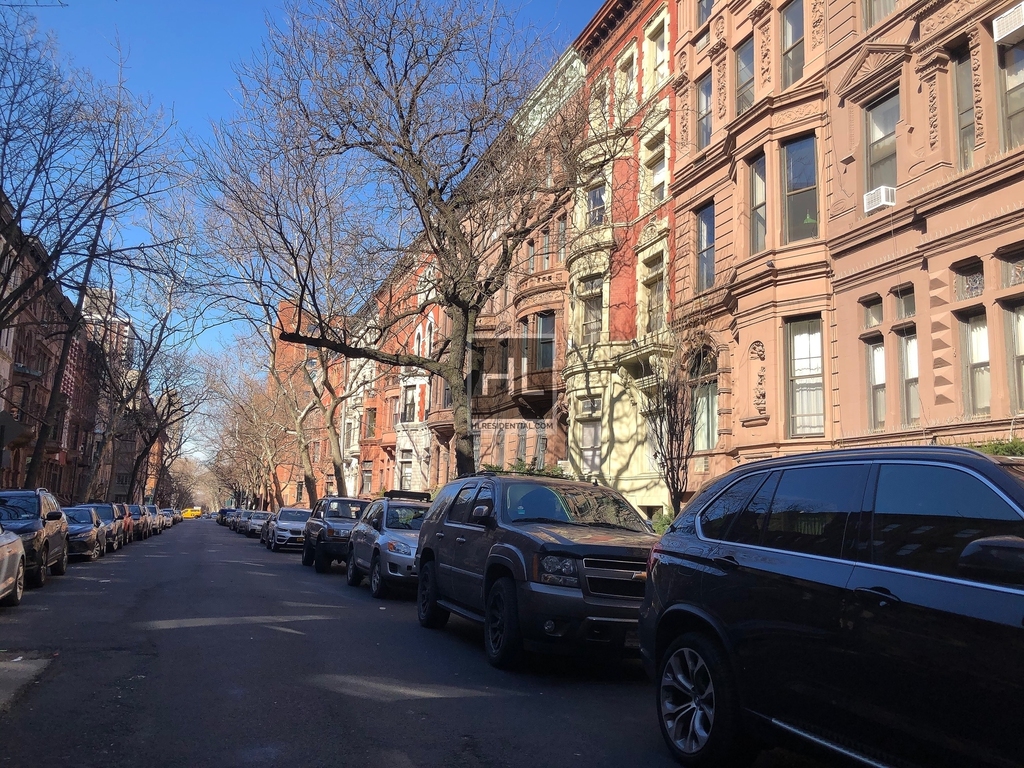 West 88th Street - Photo 15