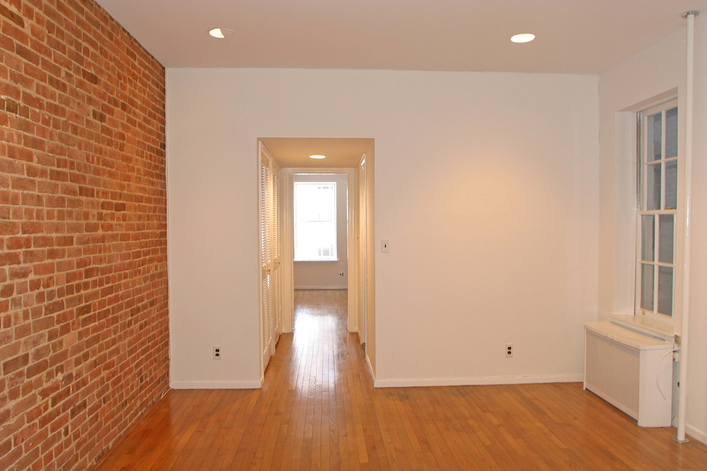 East 85th - Photo 1