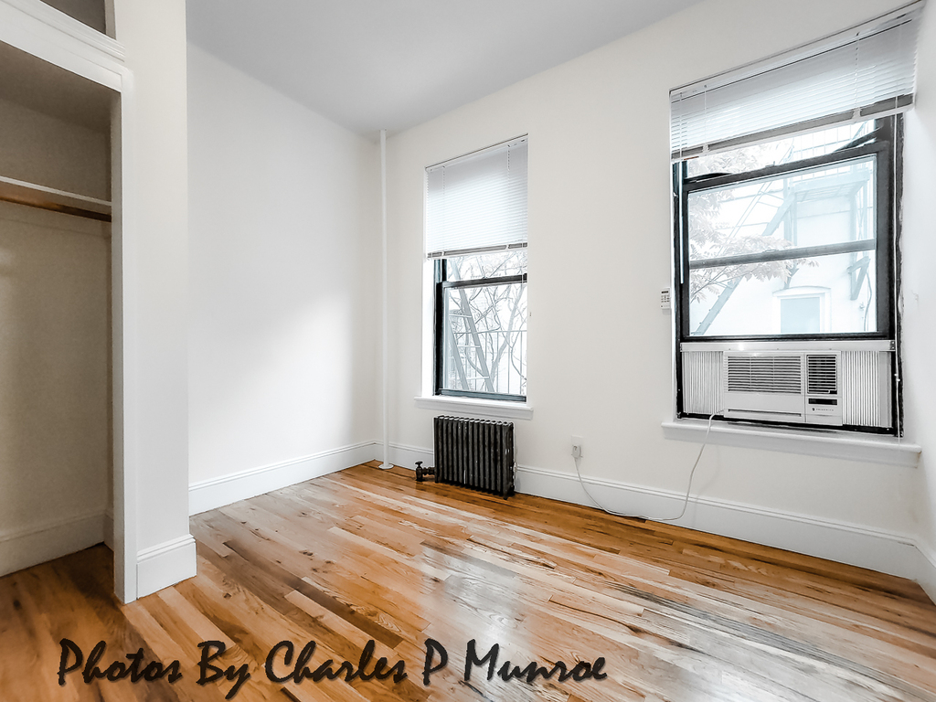 310 East 19th Street - Photo 2