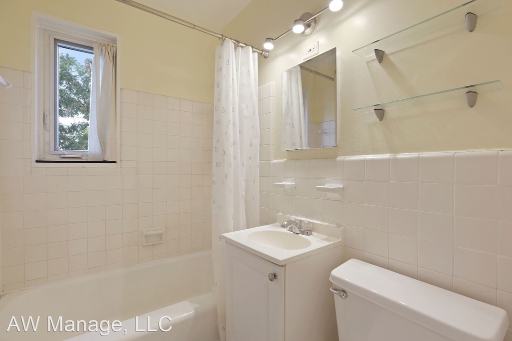 10419 Montrose Ave #m-302 - Photo 17