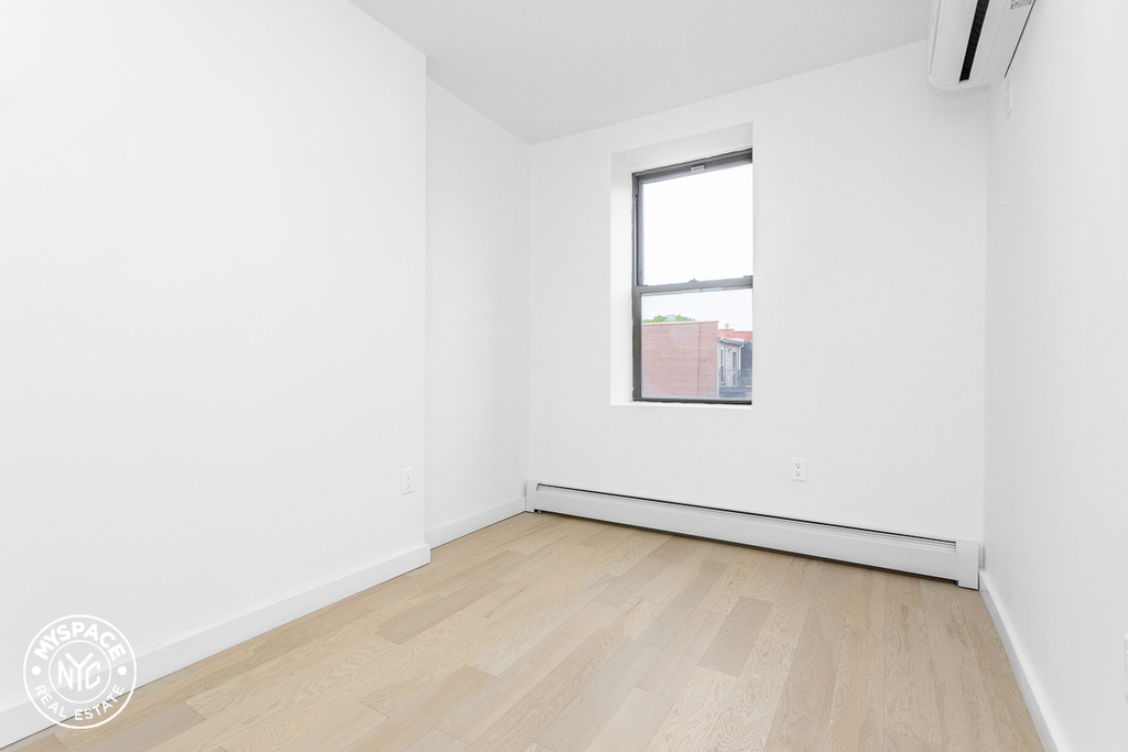 419 Marcus Garvey Boulevard - Photo 3