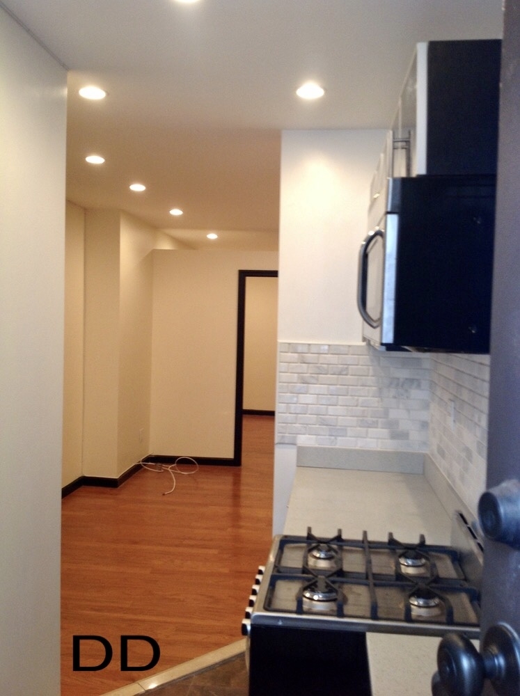 401 East 62nd Street - Photo 6