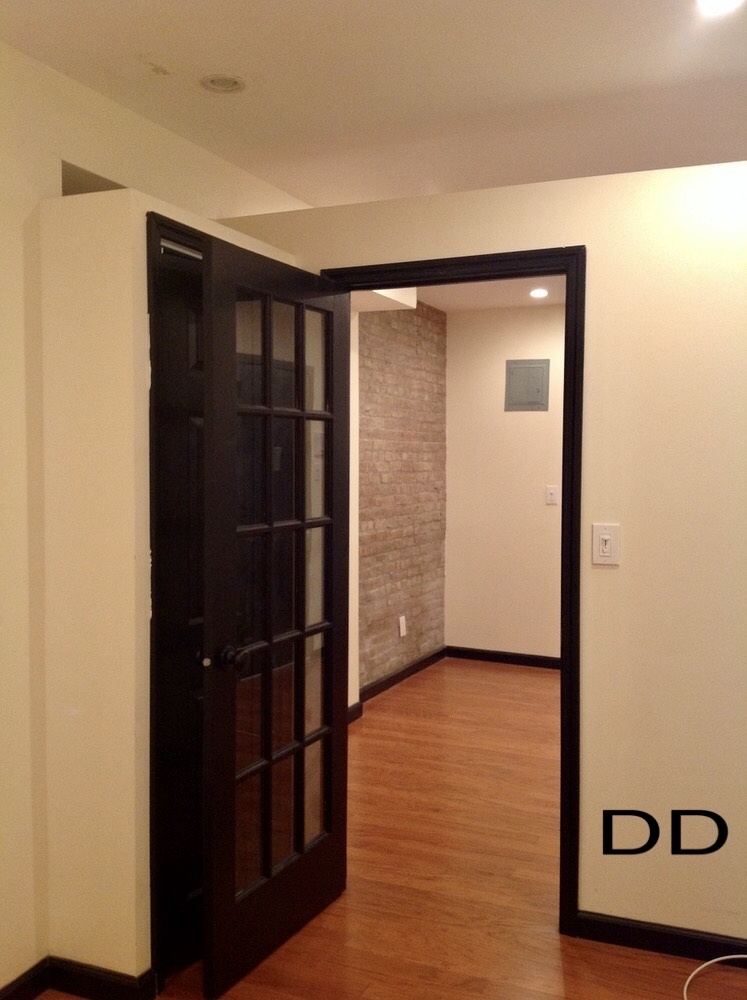 401 East 62nd Street - Photo 2