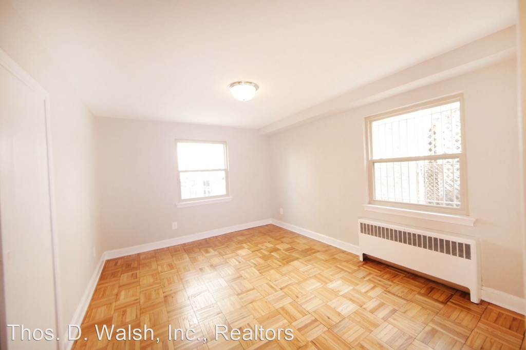 1711 T St Nw - Photo 2