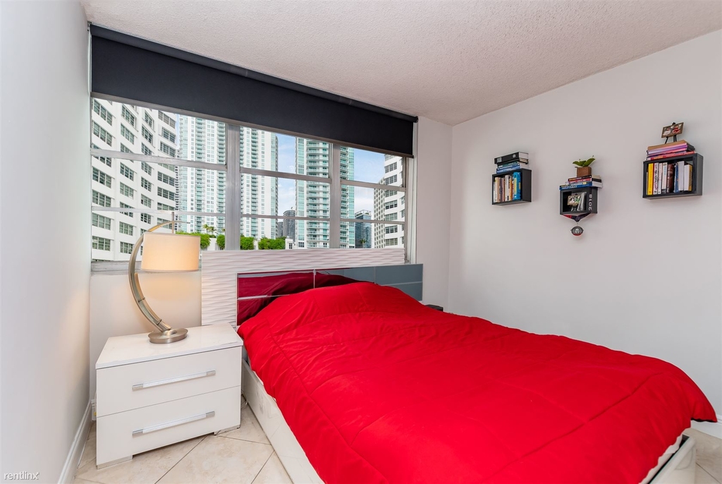 905 Brickell Bay Dr - Photo 8