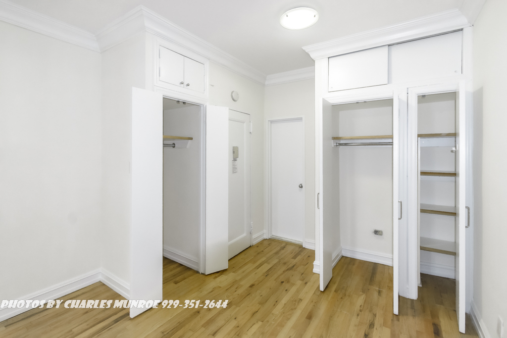 426 East 81st Street - Photo 3