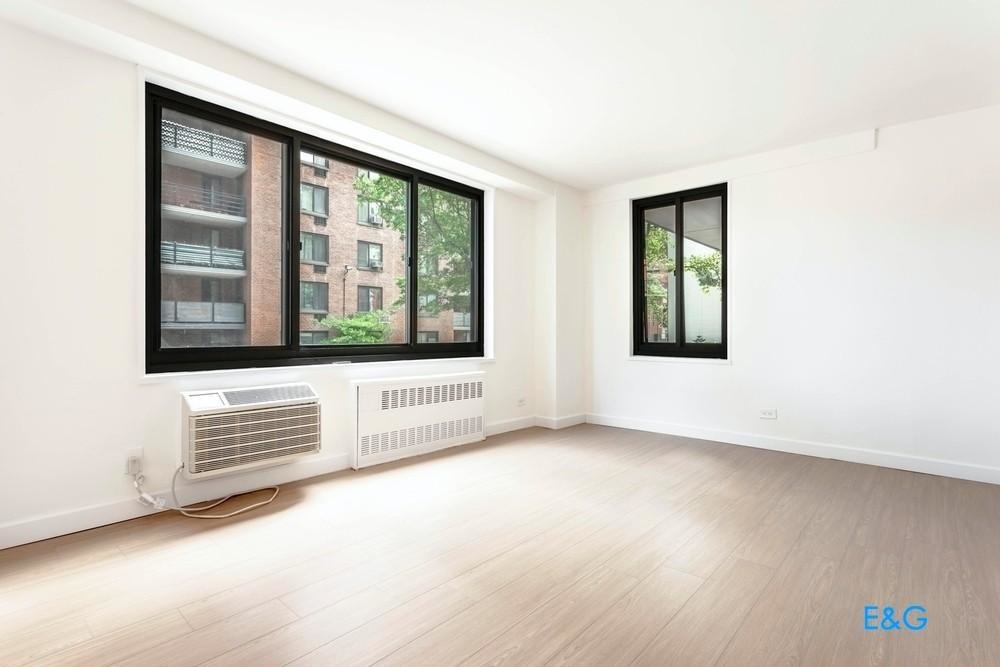 10 West 135th Street - Photo 2