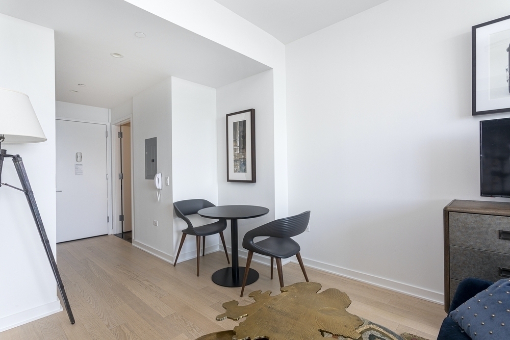 515 West 38th Street - Photo 0