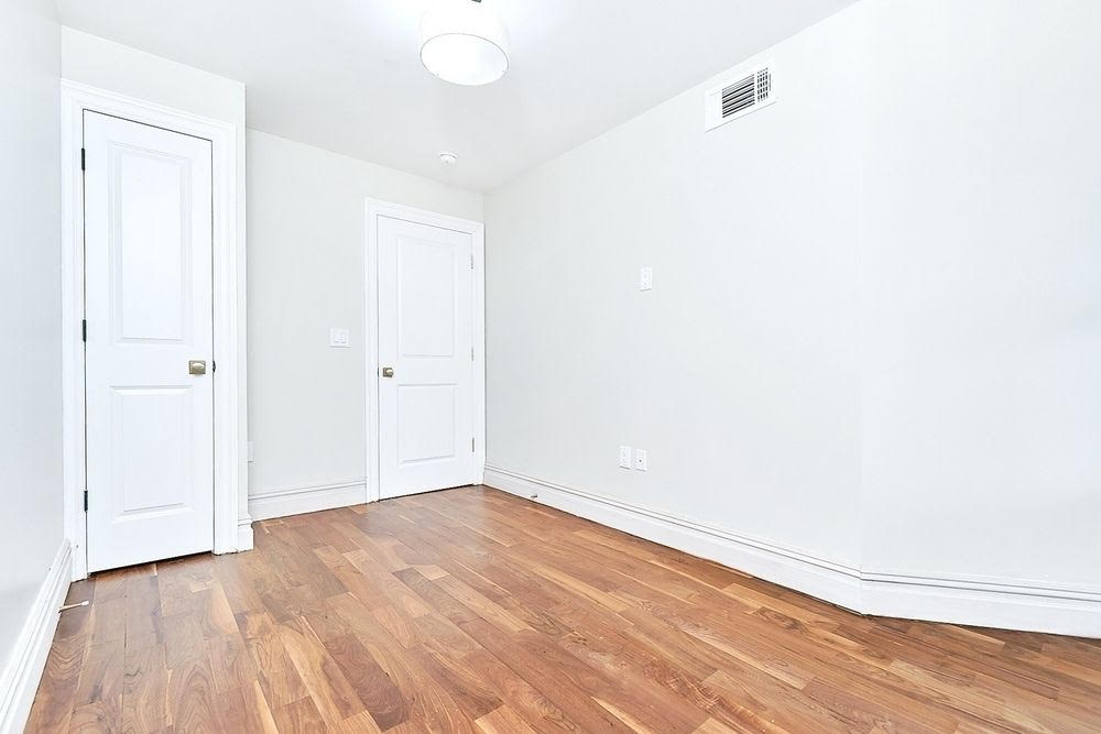 838 Hancock Street - Photo 7