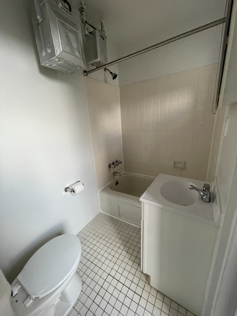 642 East 14th Street, New York, NY 10009 - Photo 4