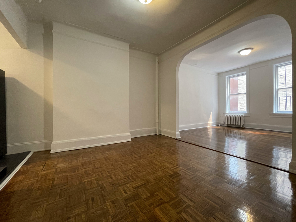 224 East 70th Street - Photo 0