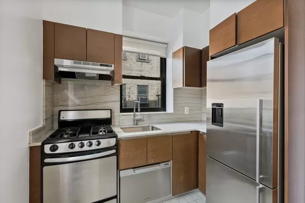 252 East 61st Street, New York, NY 10065 - Photo 3