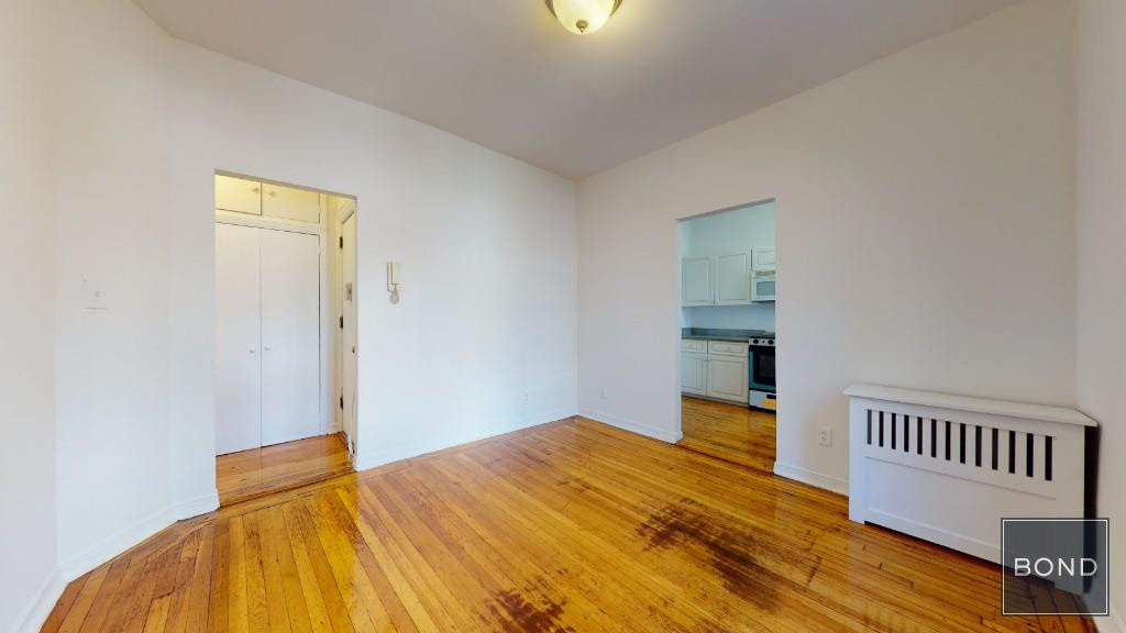 78 West 11th Street - Photo 5