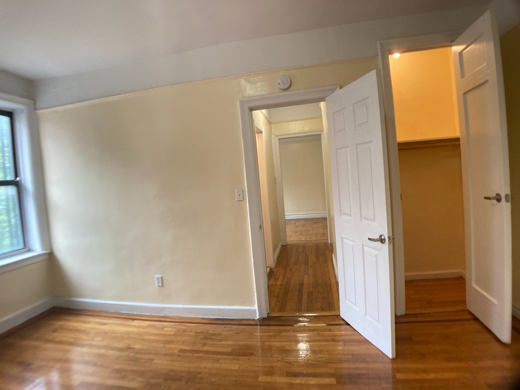 25 Hillside Avenue - Photo 2