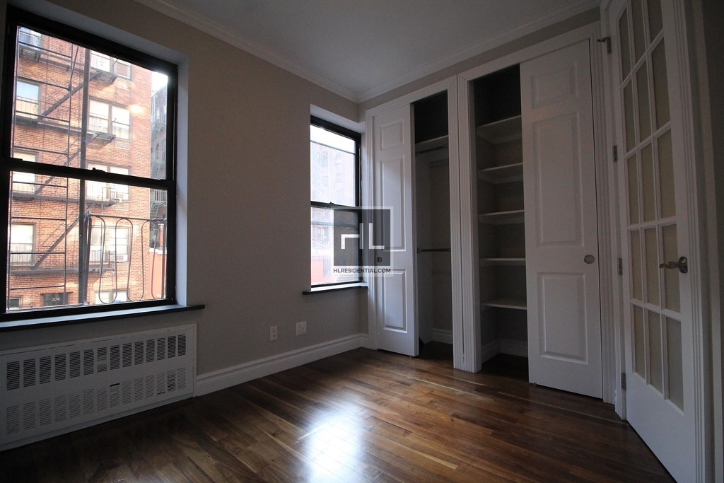 E 25th St. - Photo 2