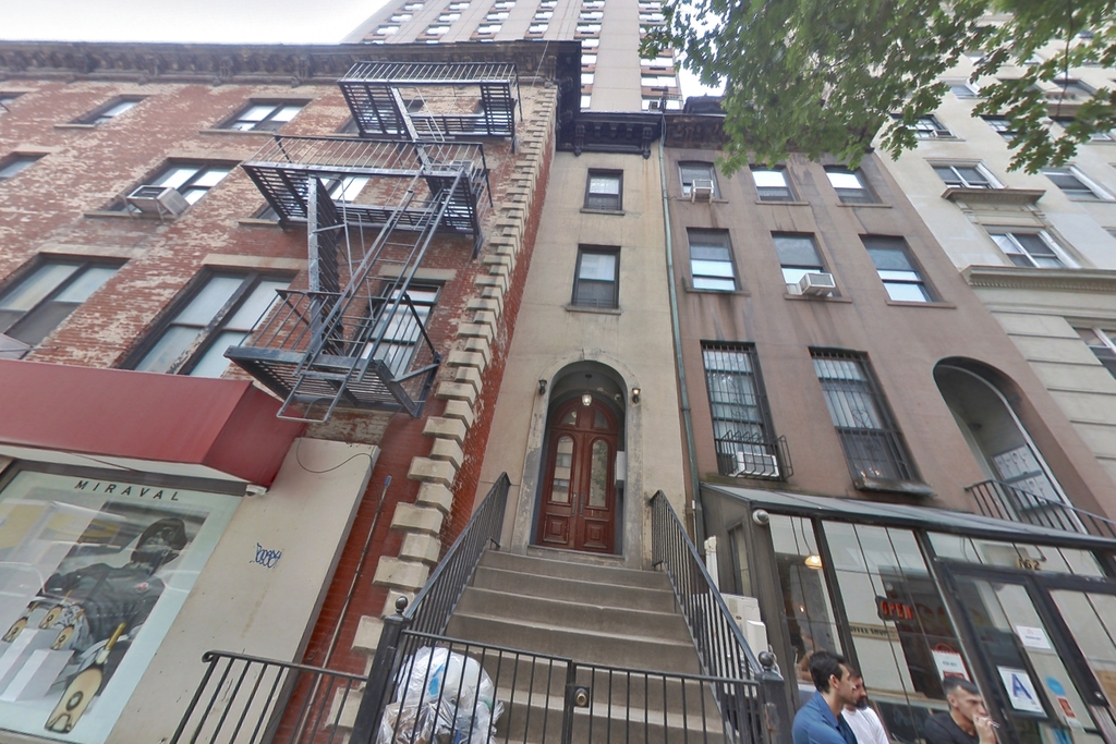 164 East 36th Street - Photo 9