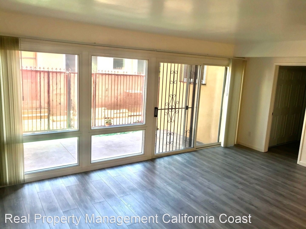 9817 Crenshaw Blvd - Photo 12