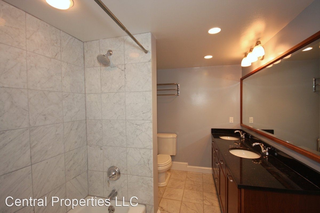 6 Logan Circle Apt 2 - Photo 12