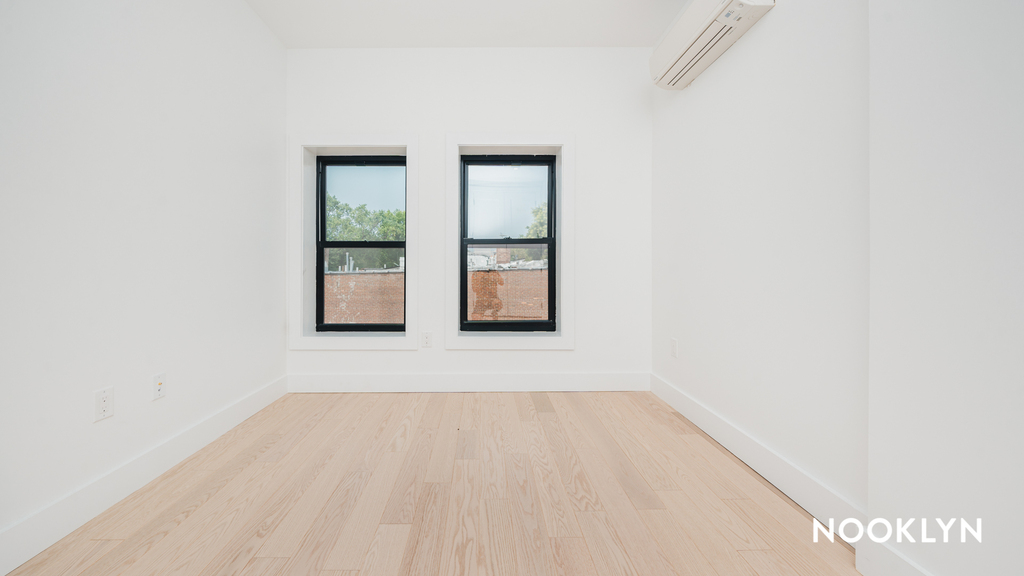 260 New York Ave - Unit: 4 - Photo 3