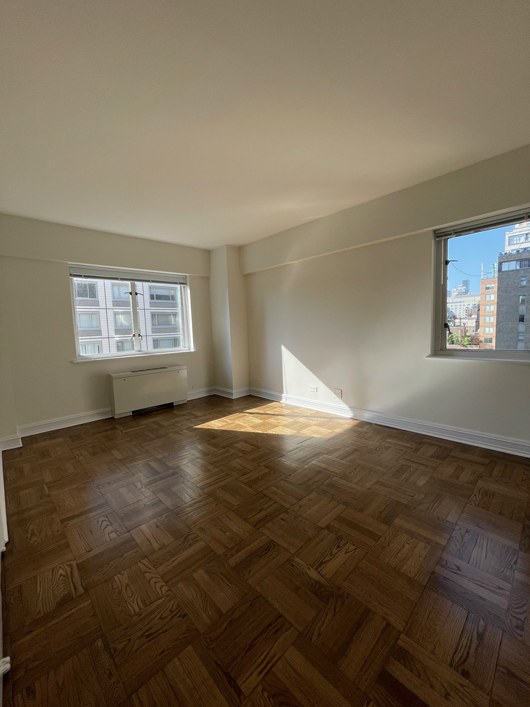 200 East 71st Street - Photo 11