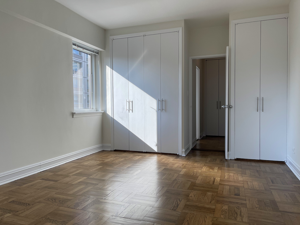 200 East 71st Street - Photo 8