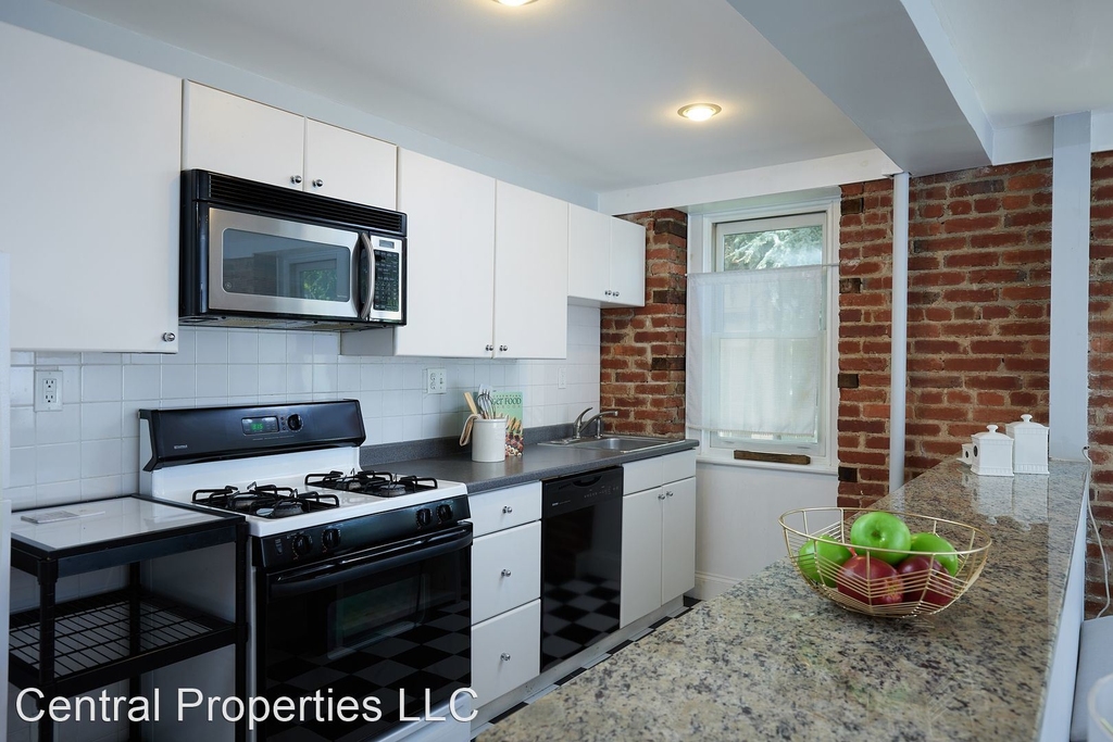 2456 20th St Nw Unit 108 - Photo 8