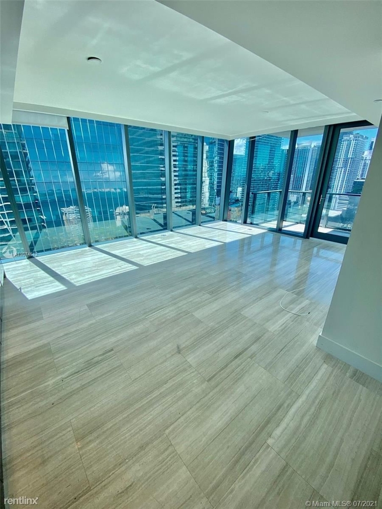 1451 Brickell Ave - Photo 8