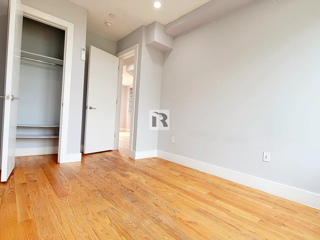 971A Lafayette Avenue - Photo 4