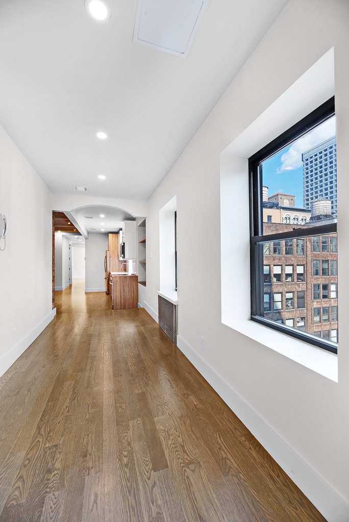 East 30th Street and Madison Avenue - Photo 4