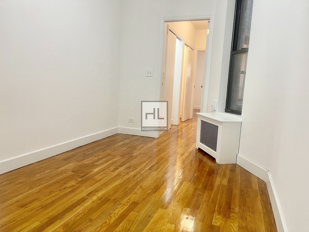 218 East 89 Street - Photo 3