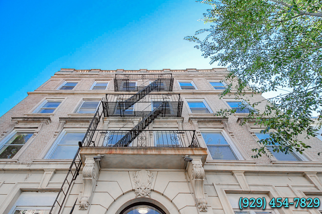 1050 Lafayette Avenue - Photo 11