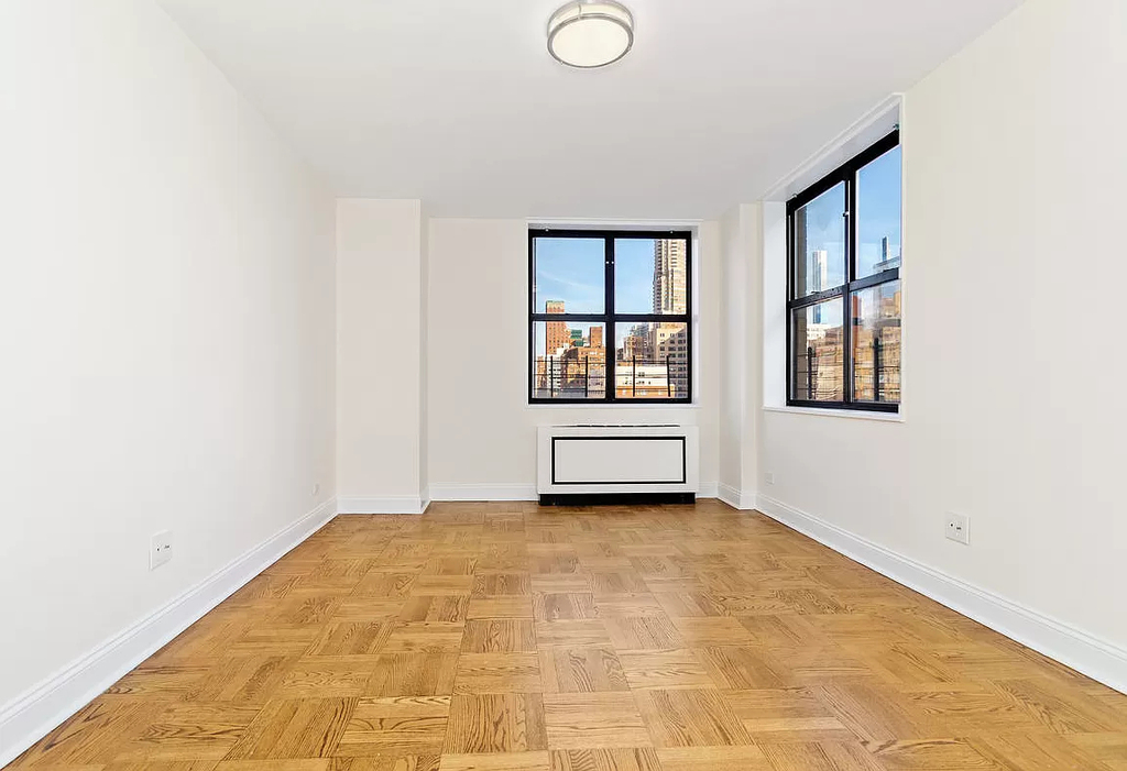 400 East 71st Street - Photo 1