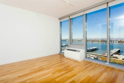 554 West 54th Street - Photo 1