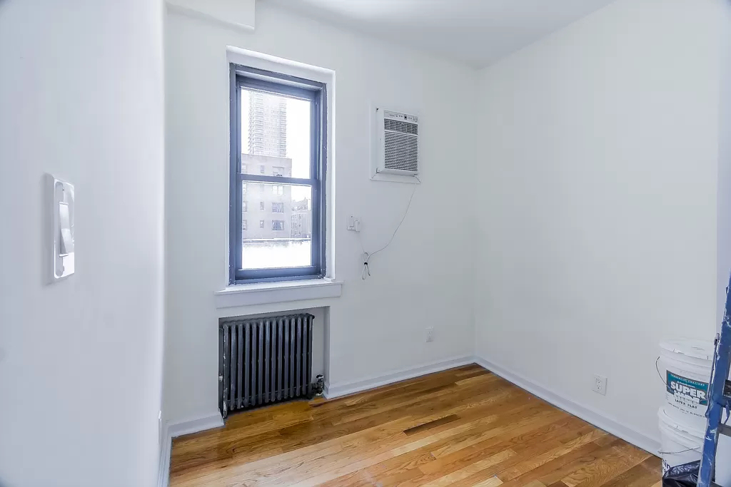 119 East 89th Street - Photo 4