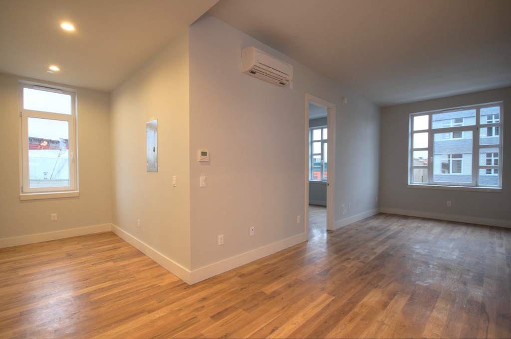 1003 Greene Avenue - Photo 5