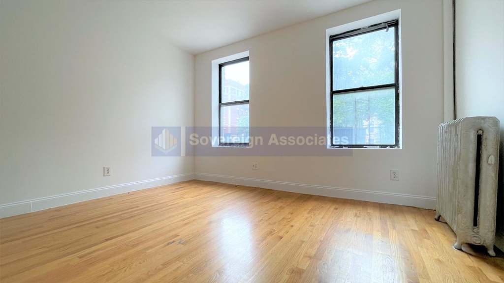 3620 Broadway - Photo 0