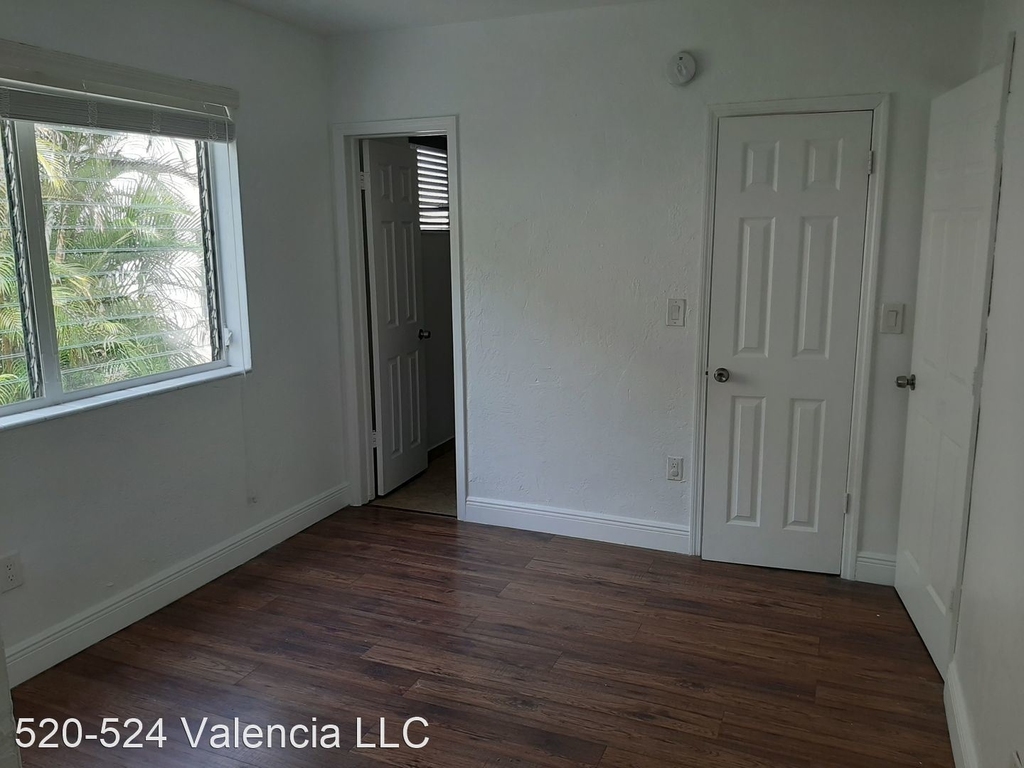 110 Antiquera Ave - Photo 3