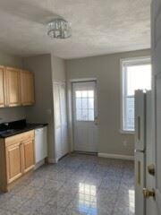 220 Hanover St Apt 26 - Photo 22