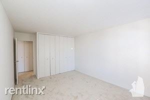 65 E Scott St 6510c - Photo 4