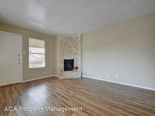 5704 Cougar Drive, Apt B - Photo 1