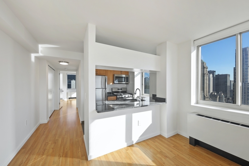 66 West 38th Street - Photo 2