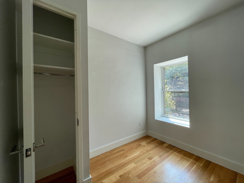 125 Lefferts Place - Photo 5