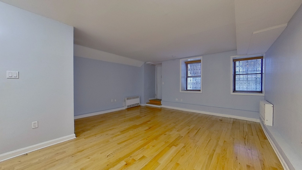 169 East 90th Street - Photo 2