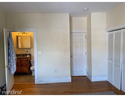 86 Kirkland St 3l - Photo 10