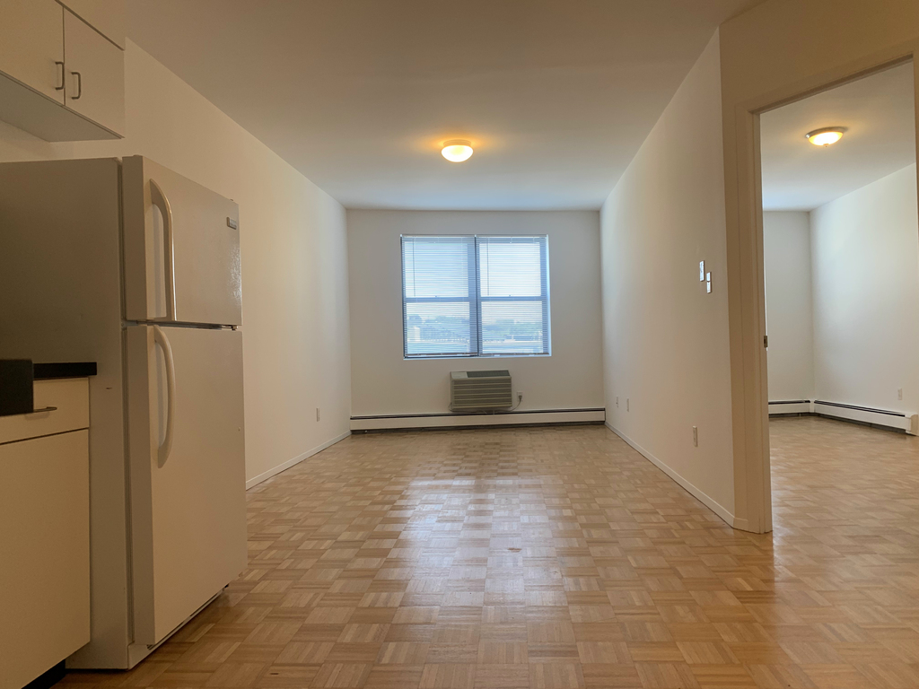 18-31 27th Avenue - Photo 2