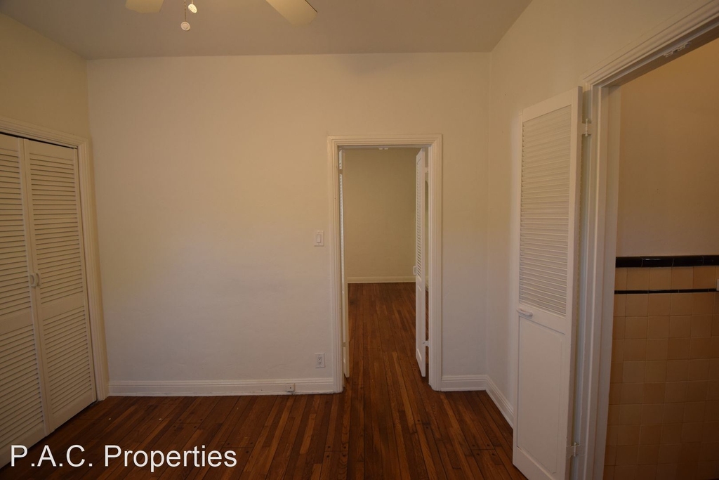 2062 Argyle Avenue - Photo 14