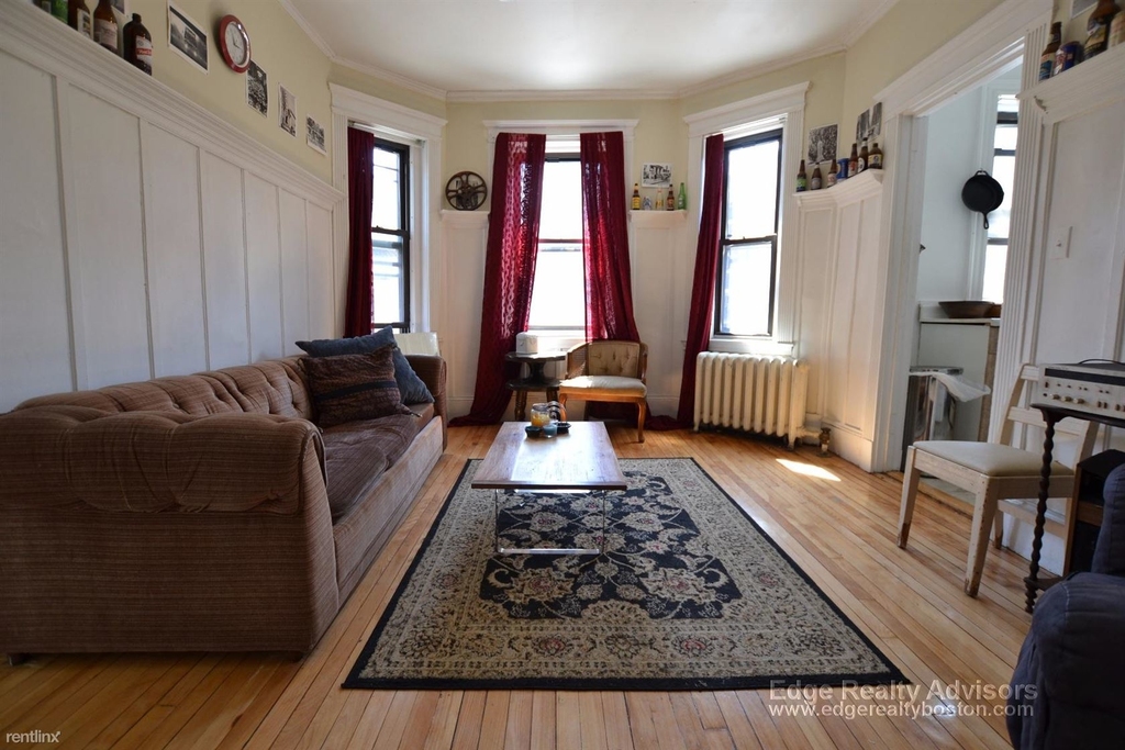 30 Glenville Ave # 2o - Photo 4